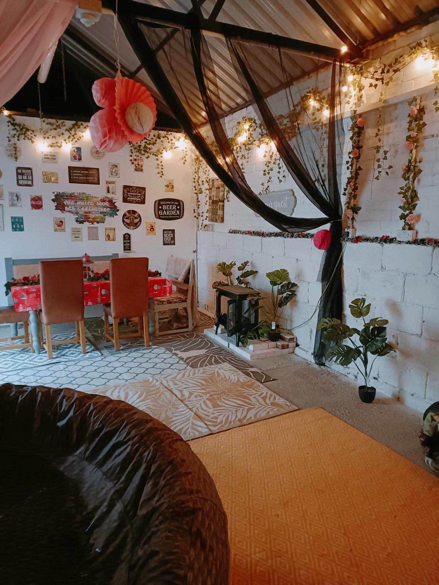 The White Dove Bed And Breakfast With Glamping Newark Showground Exterior photo